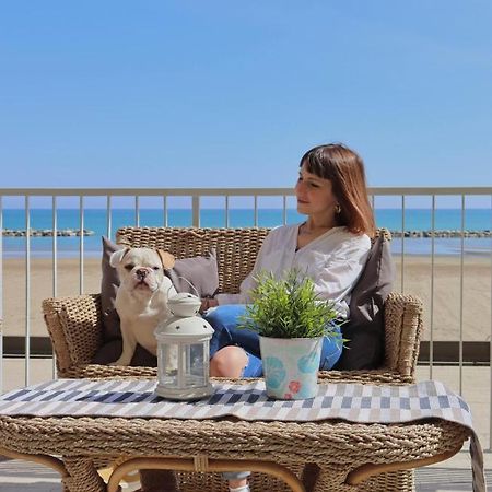 Nautic Beach Hotel Rimini Ngoại thất bức ảnh
