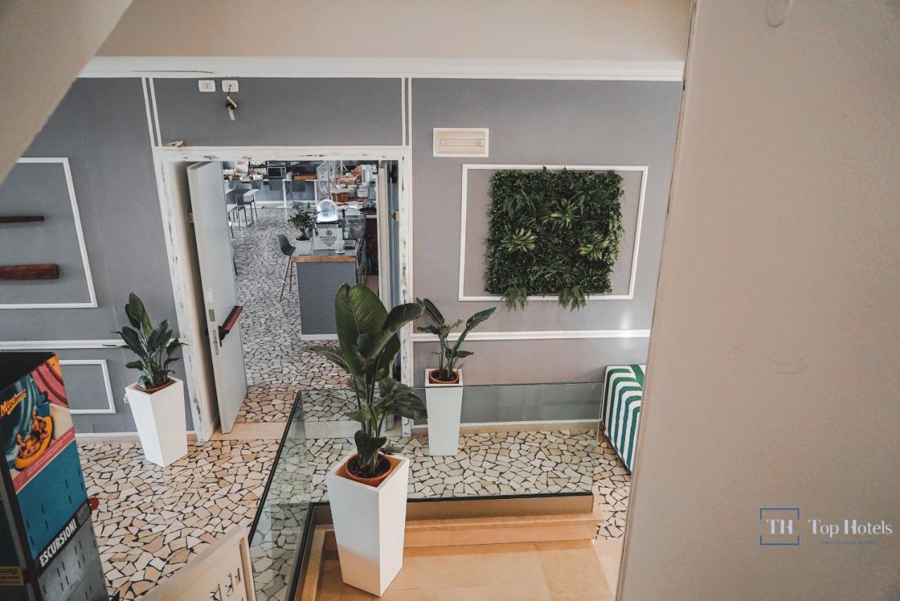Nautic Beach Hotel Rimini Ngoại thất bức ảnh