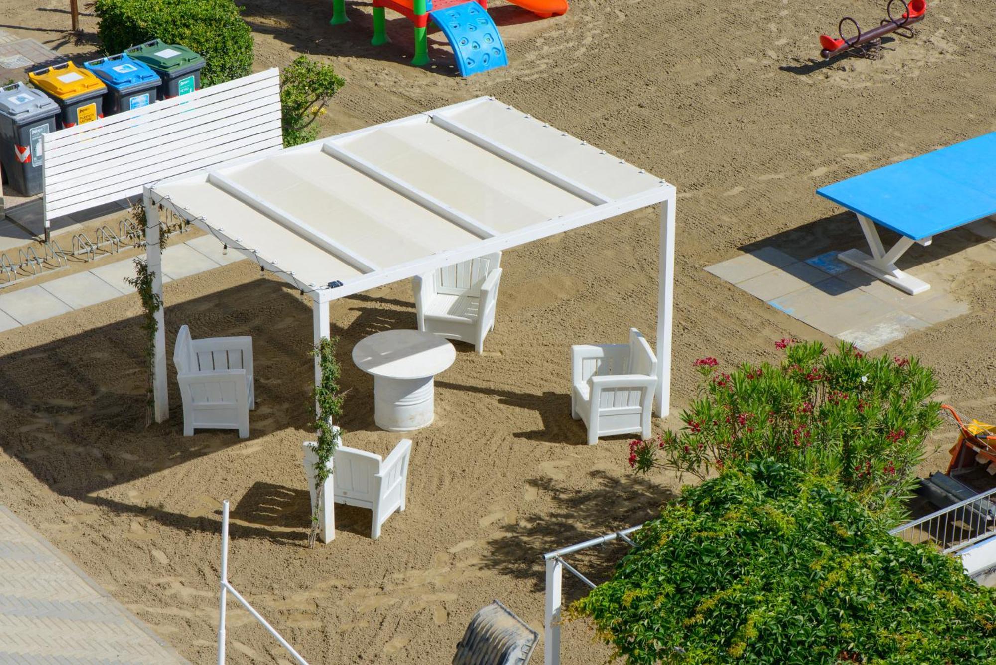 Nautic Beach Hotel Rimini Ngoại thất bức ảnh